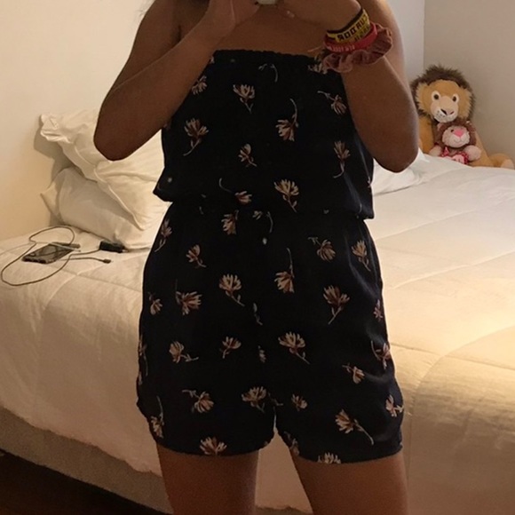 Romper - Picture 2 of 2